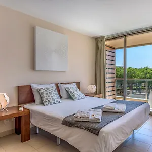 Flh Salgados Apartment