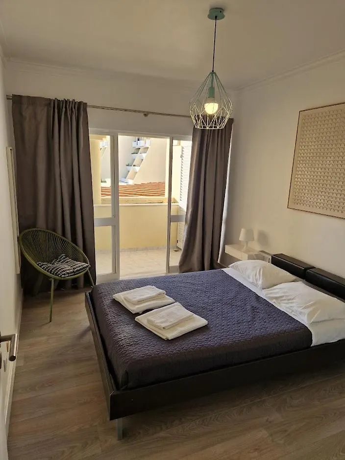 Apartamento T2 Palmeira Gale-Praia Da Gale Guia  Portugal